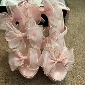 Azalea Wang pink platform sandals with bows